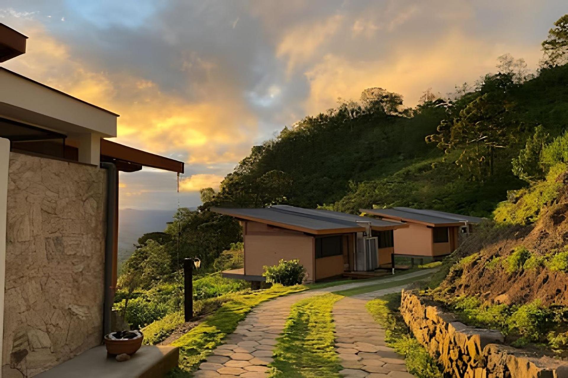 Chales Suites Gorjeios Da Mantiqueira Сан-Бенту-ду-Сапукаі Екстер'єр фото