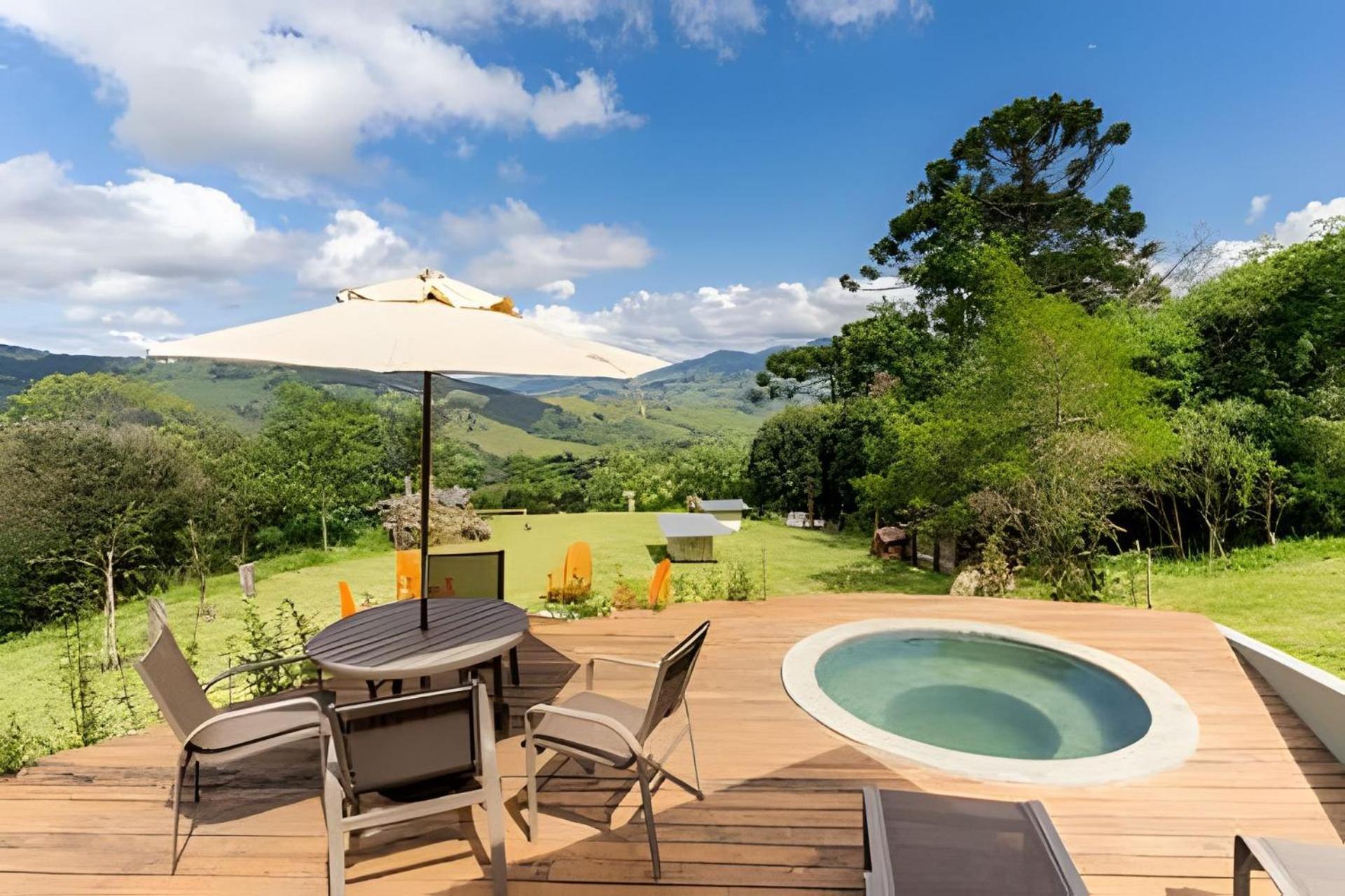 Chales Suites Gorjeios Da Mantiqueira Сан-Бенту-ду-Сапукаі Екстер'єр фото
